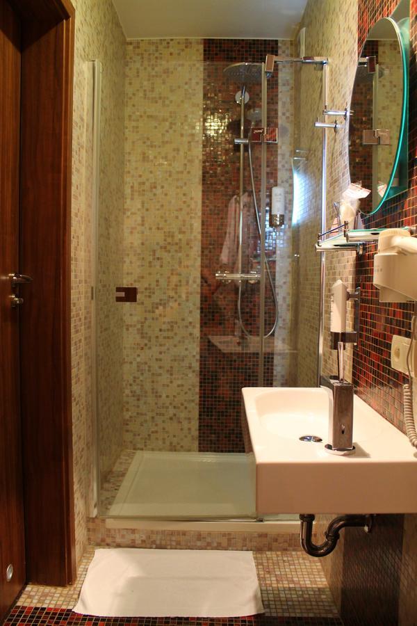 Hotel Linder Malnia 객실 사진