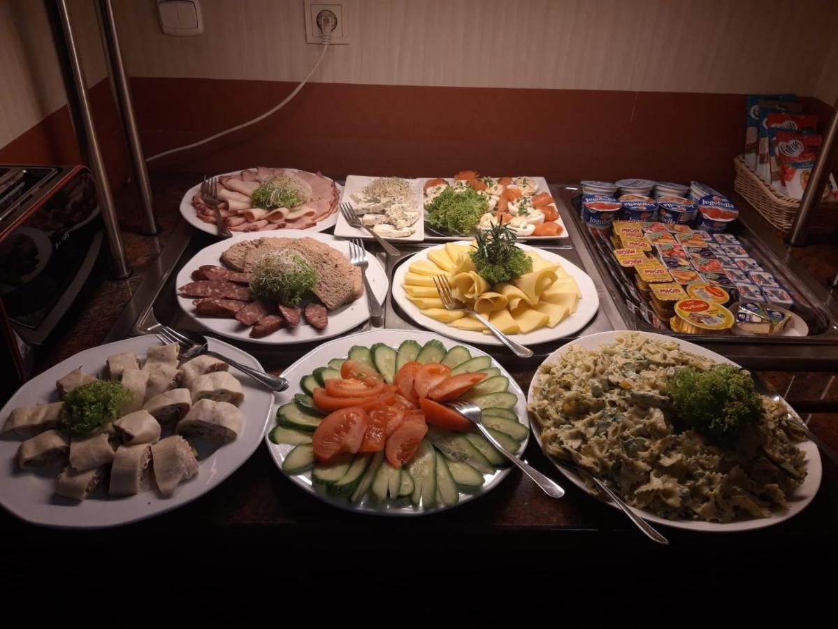 Hotel Linder Malnia 외부 사진